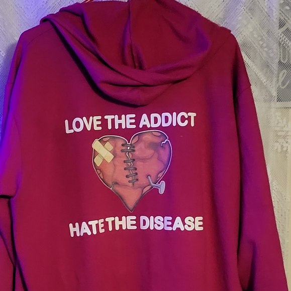 Hanes pink zip up jacket ,love the addict hate the disease - Picture 1 of 3